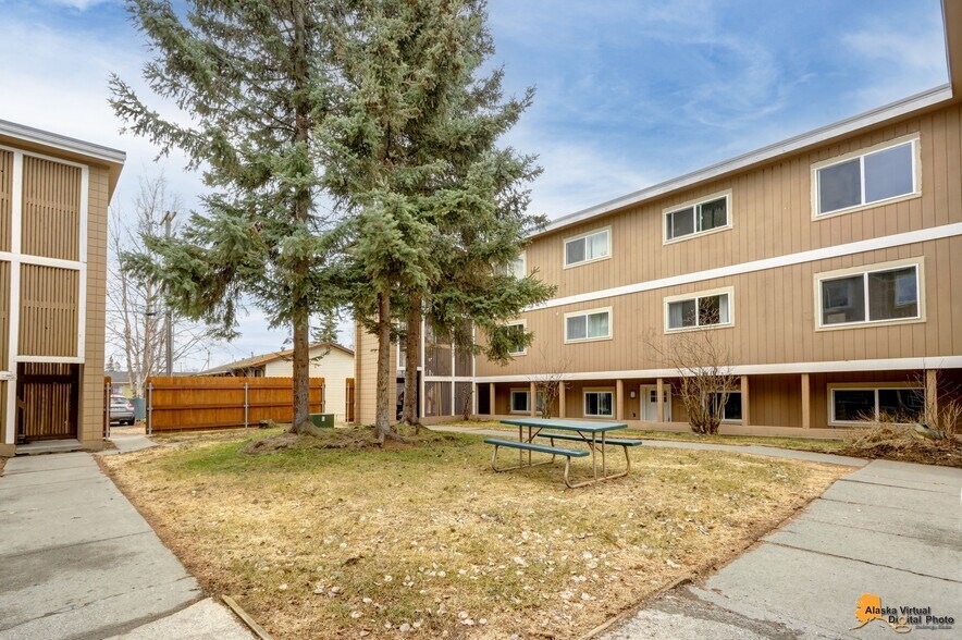 Primary Photo Of 2316 Jefferson Ave, Anchorage Apartments For Sale