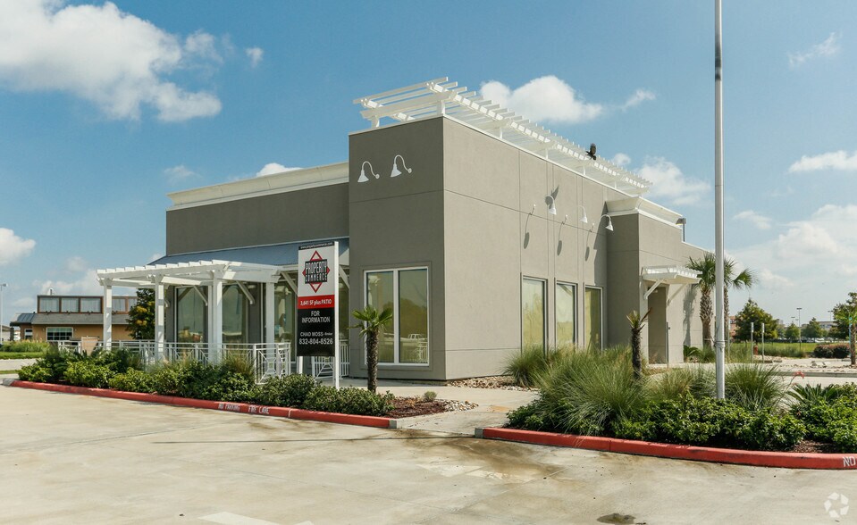 More Photos Of I 45, League City Unknown For Lease