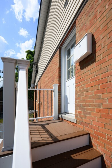 More Photos Of 216 E Reynolds Rd, Lexington Office For Lease