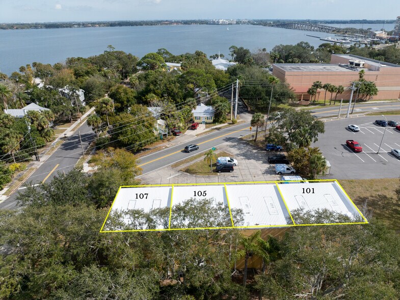 More Photos Of 461 Forrest Ave, Cocoa Warehouse For Lease