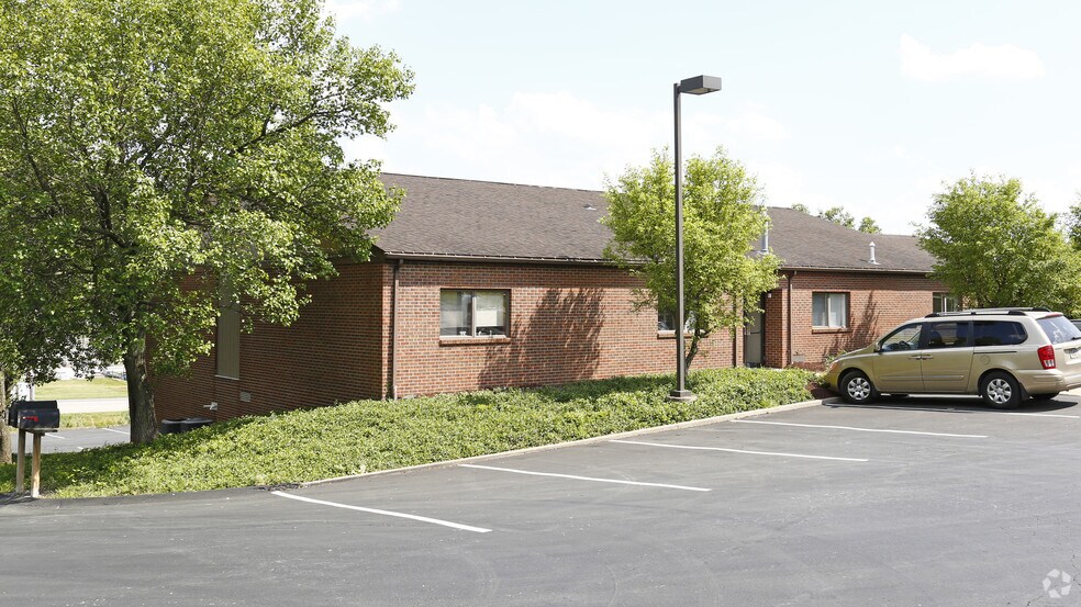 More Photos Of 1158 Pittsburgh Rd, Valencia Office For Lease