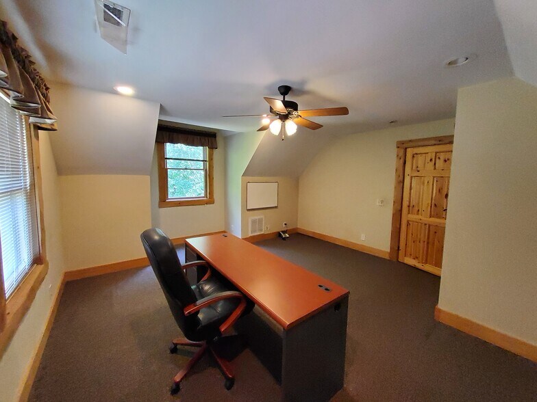 More Photos Of 1795 NC 108 Hwy E, Columbus Office For Sale