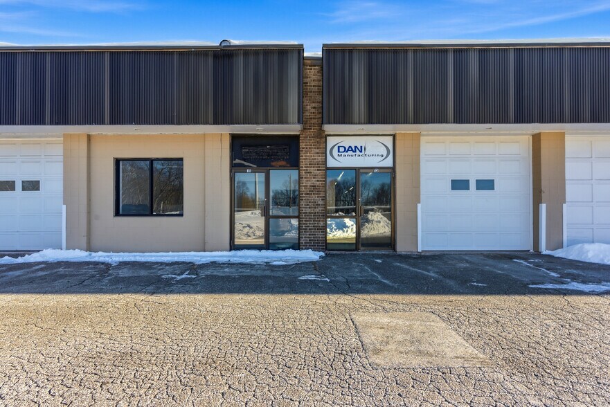 Primary Photo Of 77 Industrial Park Rd, Vernon Warehouse For Lease