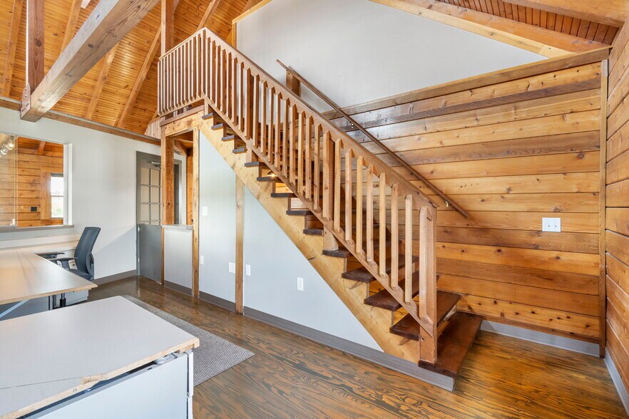 More Photos Of 771 E HWY 54, Camdenton Office For Sale