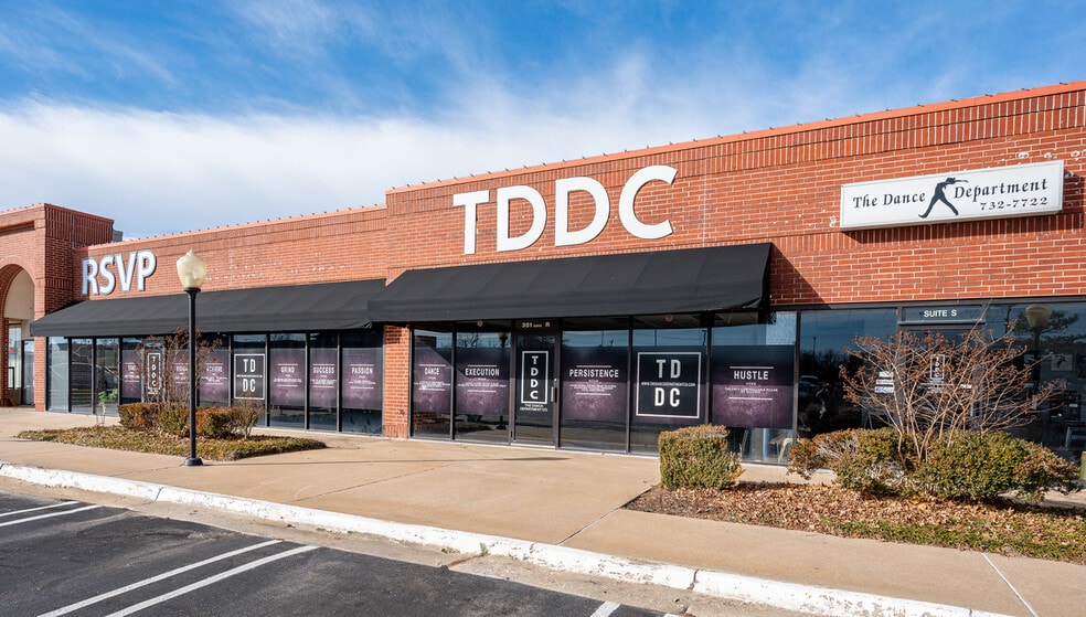 More Photos Of 351 N Air Depot Blvd, Midwest City Unknown For Lease