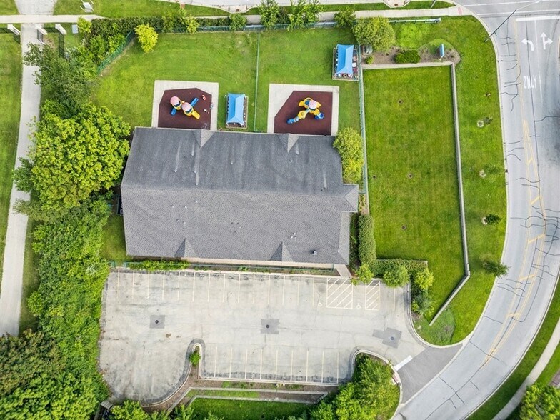 More Photos Of 4622 Lacey Ave, Lisle Daycare Center For Sale