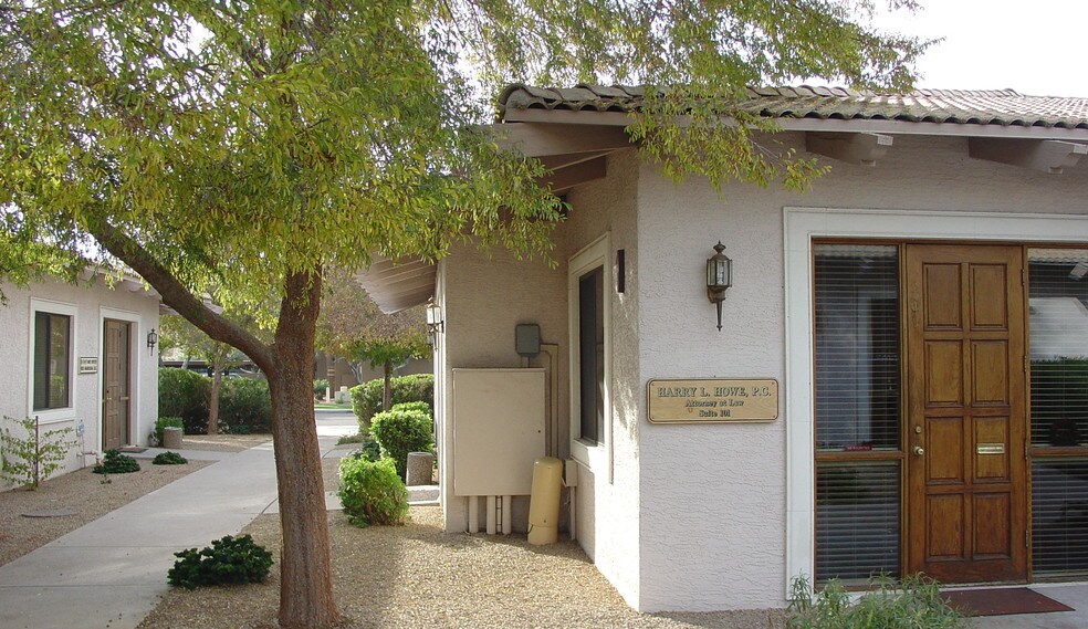 More Photos Of 10505 N 69th St, Scottsdale Office For Lease