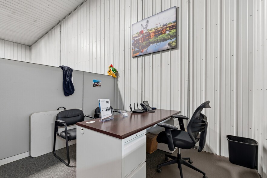 More Photos Of 751 County Route 37, Central Square Warehouse For Lease