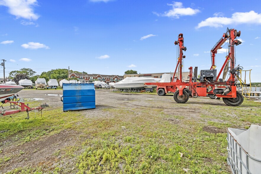 More Photos Of 4651 W Jefferson Ave, Ecorse Specialty For Sale