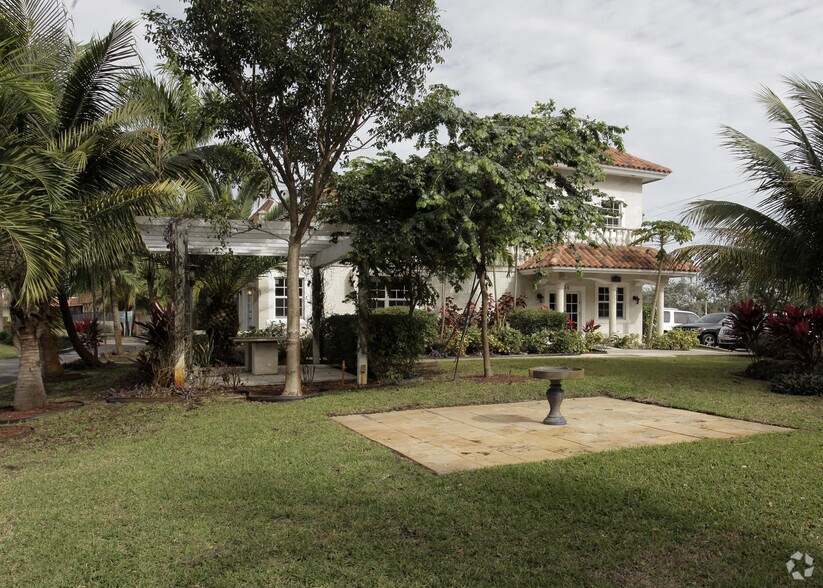 More Photos Of 555 S Pompano Pky, Pompano Beach Office For Lease