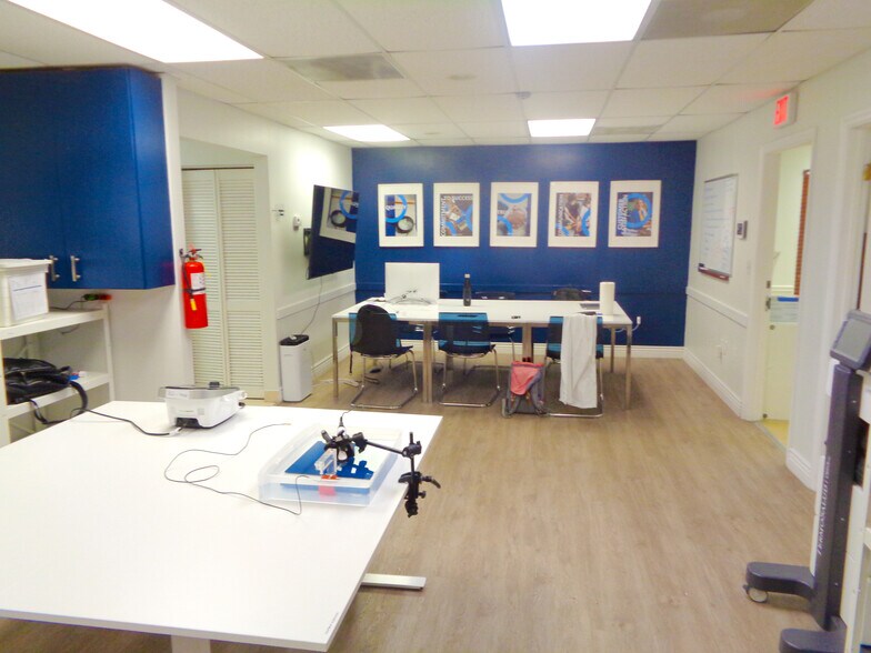 More Photos Of 7737 N University Dr, Tamarac Medical For Sale