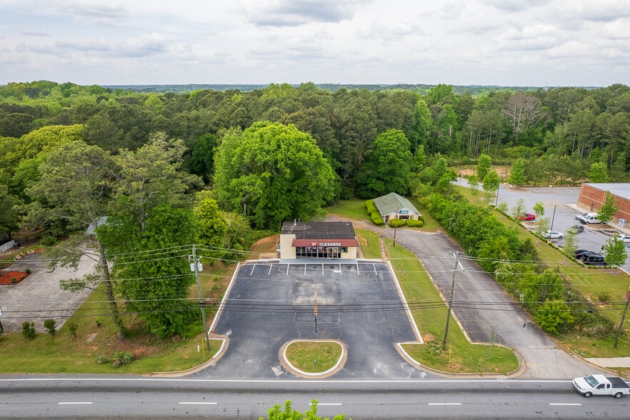 More Photos Of 1735 Highway 138 SW, Riverdale General Retail For Sale