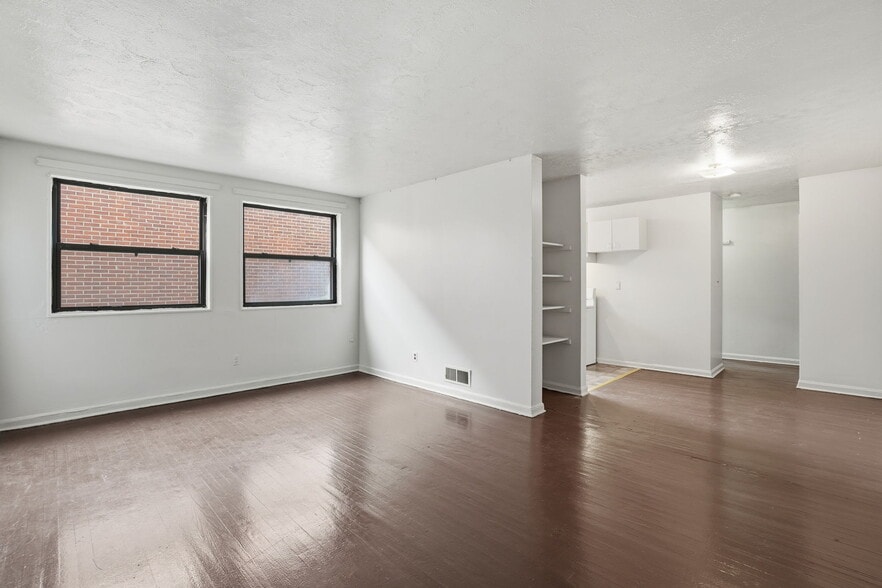More Photos Of 1836-1844 Central Pl NE, Washington Apartments For Sale