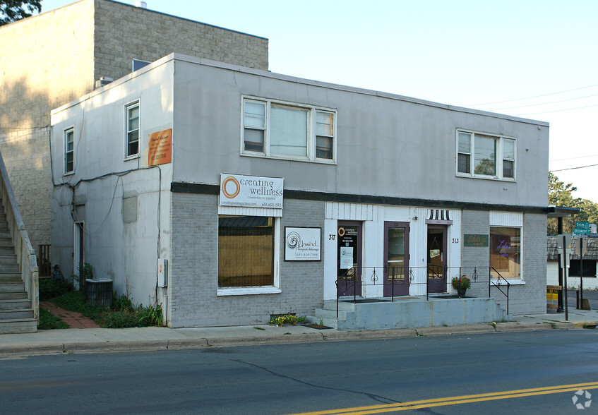 Primary Photo Of 311-317 Stillwater Rd, Willernie Medical For Lease