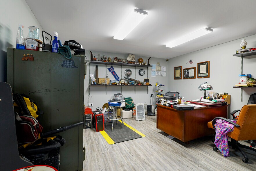 More Photos Of 10374 US Highway 431, Albertville General Retail For Sale