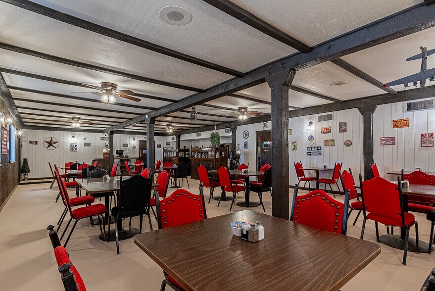 More Photos Of 8575 S Avenue 40 E, Tacna General Retail For Sale