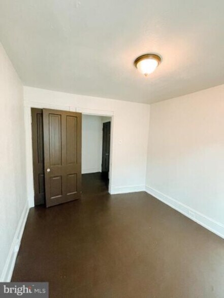 More Photos Of 228-230 Summit Ave, Hagerstown Apartments For Sale