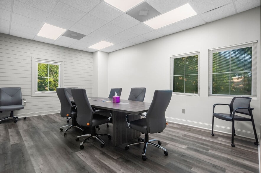 More Photos Of 1544 Fording Island Rd, Hilton Head Island Medical For Sale