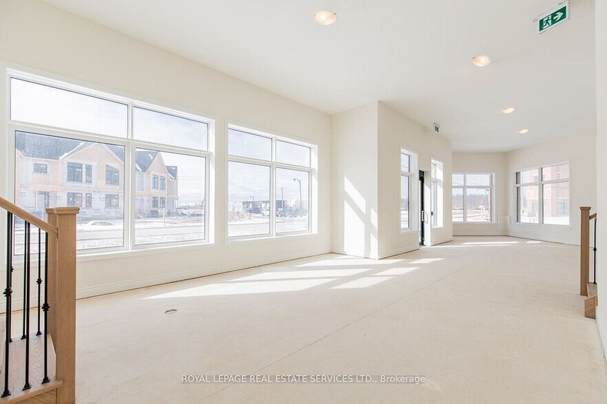 More Photos Of 3289 Sixth Line, Oakville General Retail For Lease