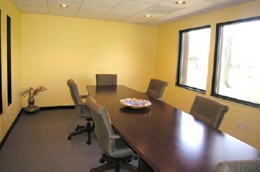 More Photos Of 404 S Reynolds Rd, Toledo Office Residential For Lease