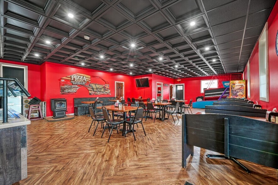 More Photos Of 37249 State Hwy 23, Grand Gorge Flex For Sale