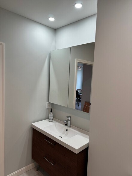 More Photos Of 90 Lamartine St, Worcester Apartments For Sale