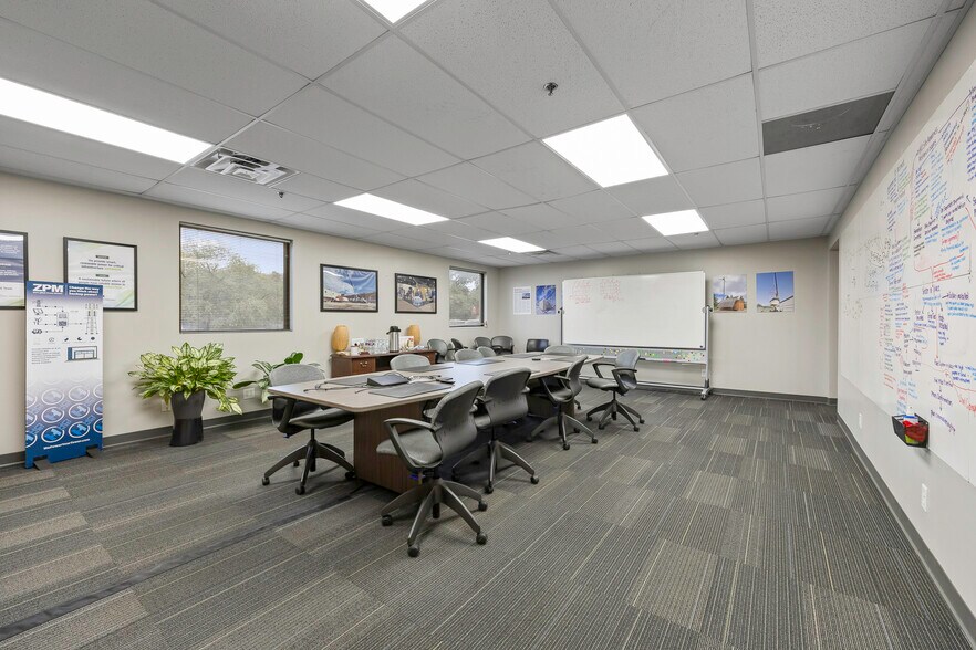 More Photos Of 1315 W 12th St, Kansas City Warehouse For Sale