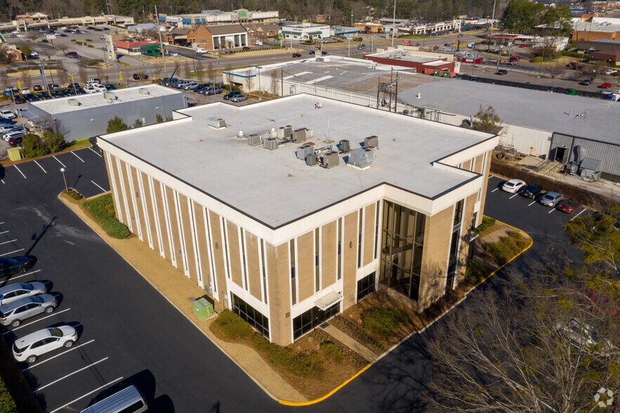 More Photos Of 3100 Lorna Rd, Vestavia Hills Office For Lease
