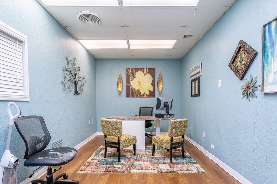 More Photos Of 1301 W Gore Blvd, Lawton Medical For Sale