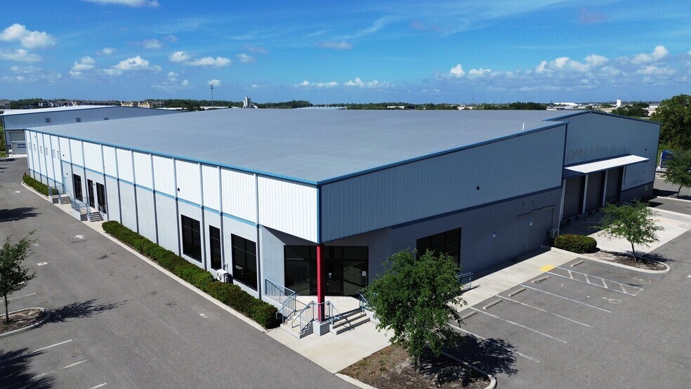 Primary Photo Of 3641 Ironbridge Blvd, Fort Myers Distribution For Lease