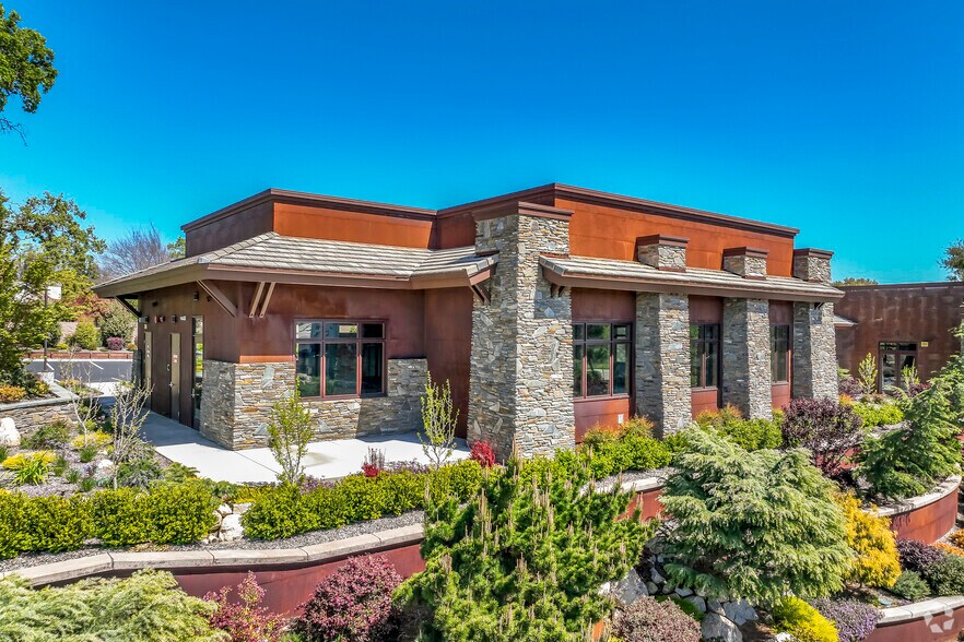 Primary Photo Of 8505 Berg St, Granite Bay Unknown For Lease