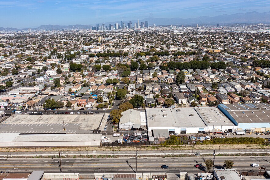 More Photos Of 1180 E 58th St, Los Angeles Manufacturing For Sale