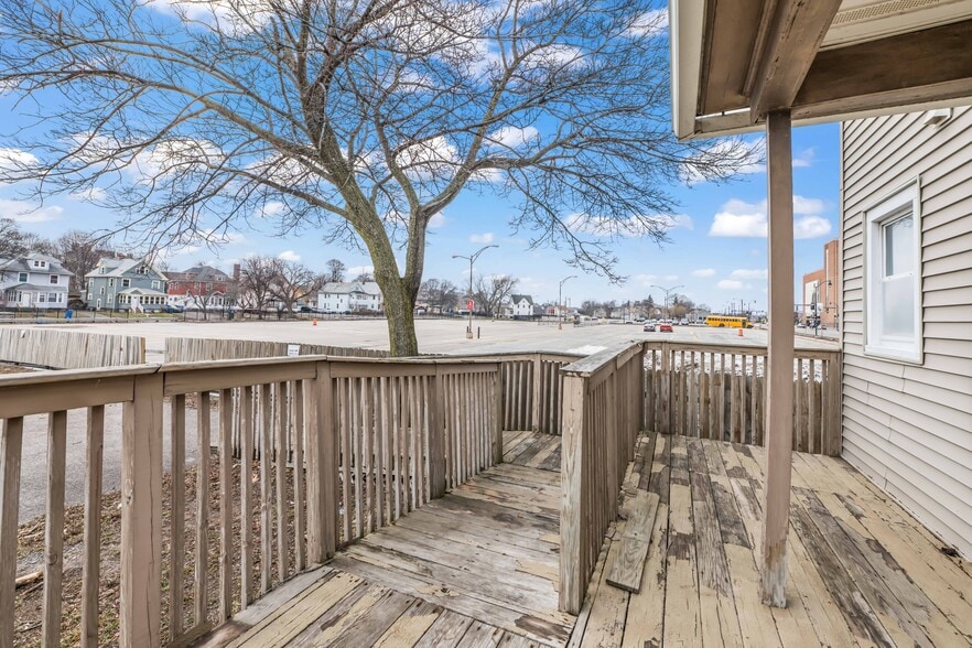 More Photos Of 135 W Ridge Rd, Rochester Storefront Retail Office For Sale