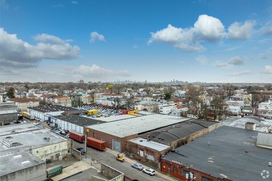 More Photos Of 120-122 S 20th St, Irvington Warehouse For Lease