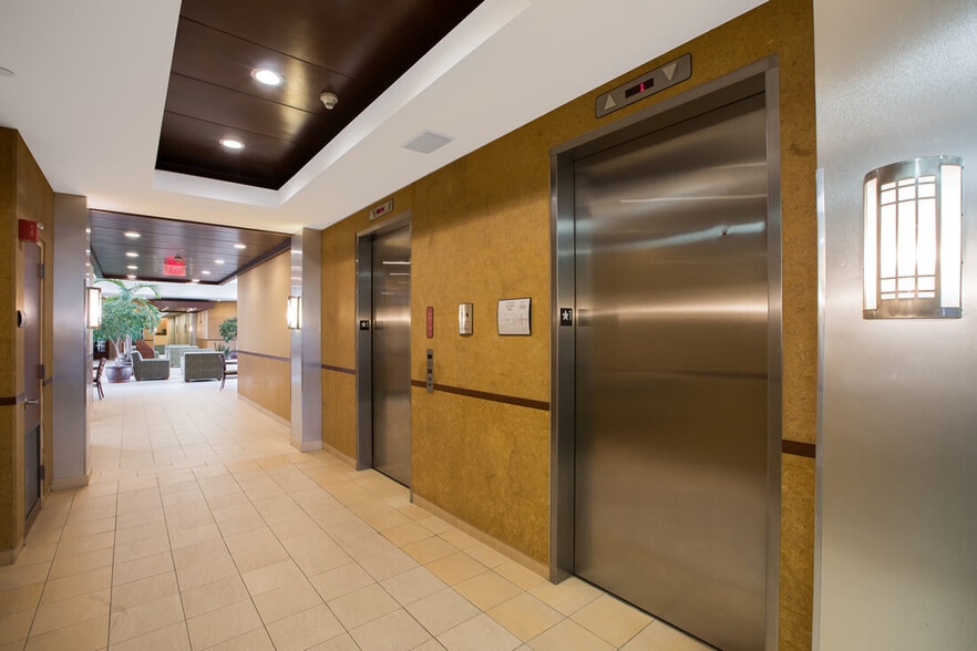 More Photos Of 324 S Service Rd, Melville Office For Lease