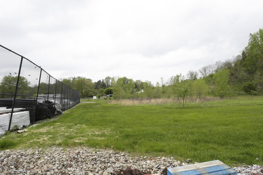 More Photos Of 9991 Mountain View Dr, West Mifflin Land For Sale