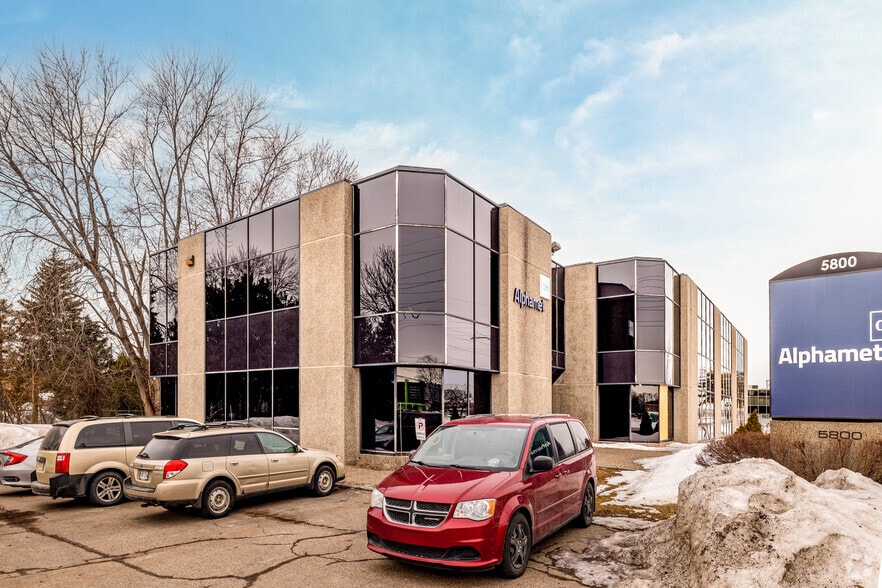 Primary Photo Of 5800 Boul Thimens, Montréal Service For Sale