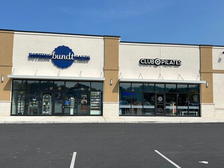 More Photos Of 603 Berlin-Cross Keys Rd, Sicklerville General Retail For Lease