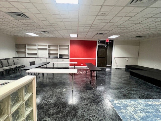 More Photos Of 1707 Shannon St, Monroe Medical For Lease
