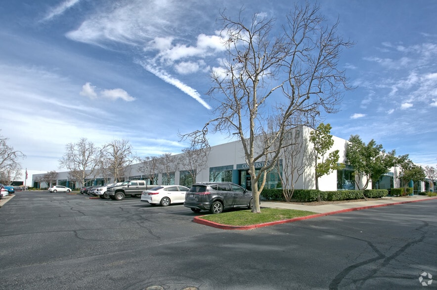 More Photos Of 40810 County Center Dr, Temecula Unknown For Lease