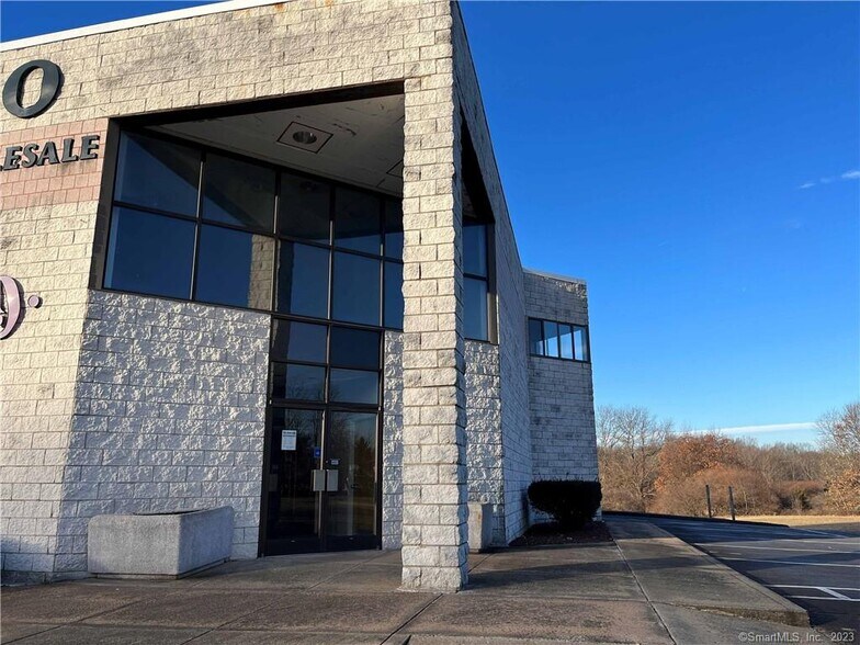 More Photos Of 295 Talcottville Rd, Vernon Storefront Retail Office For Sale