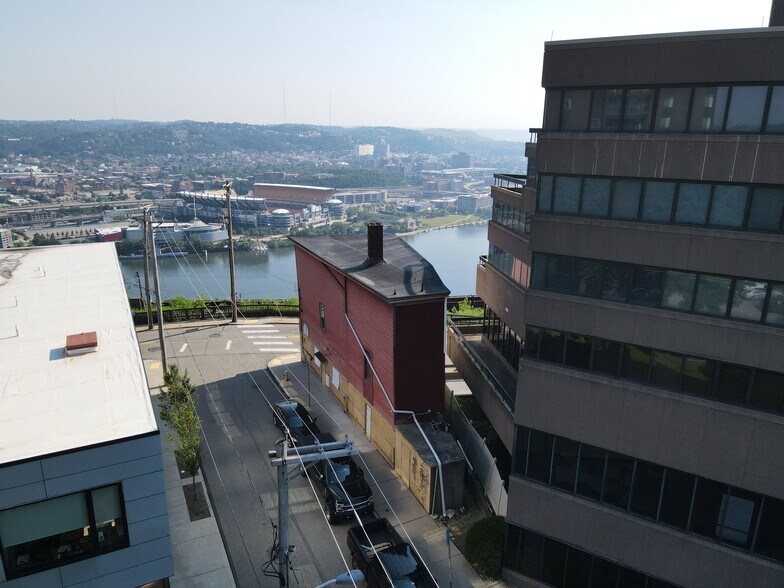 More Photos Of 1325 Grandview Ave, Pittsburgh Storefront Retail Residential For Sale