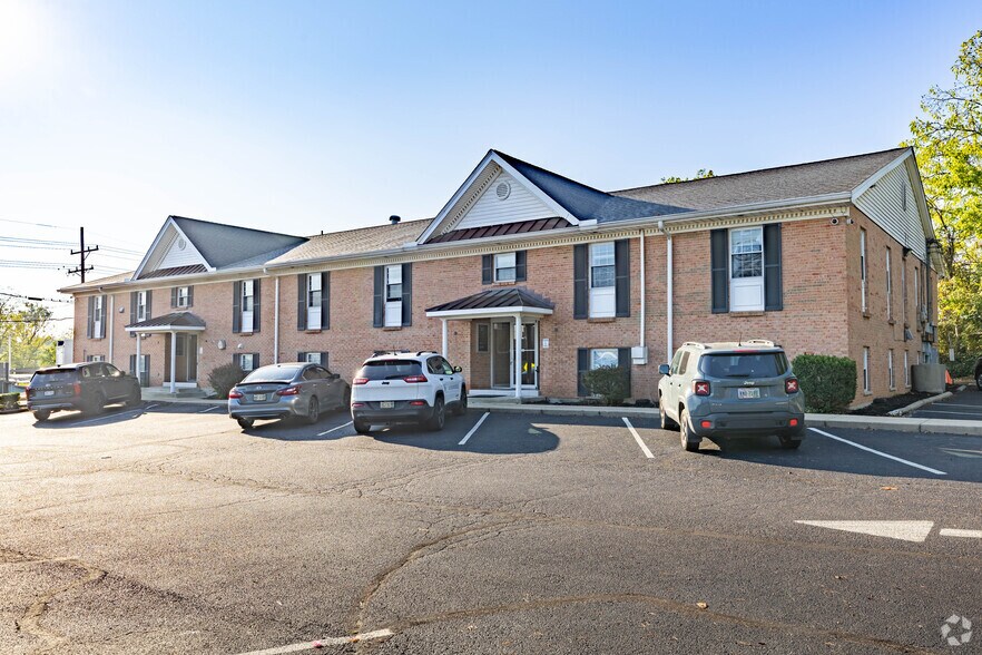 More Photos Of 7225 Colerain Ave, Cincinnati Office For Lease