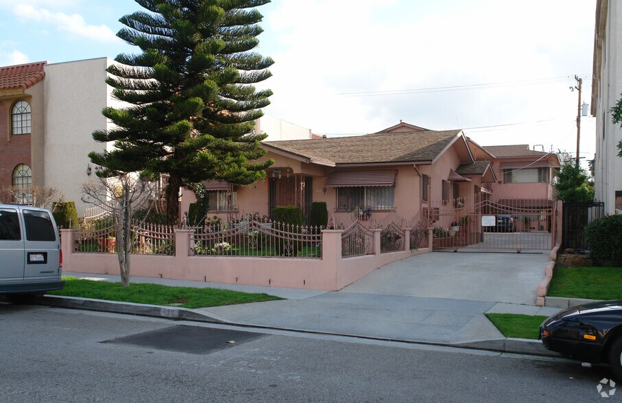Primary Photo Of 410 Fischer St, Glendale Apartments For Sale