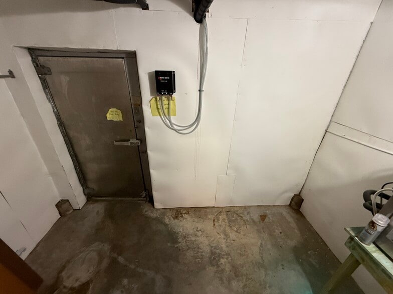 More Photos Of 1640 W US-2, Crystal Falls Restaurant For Sale