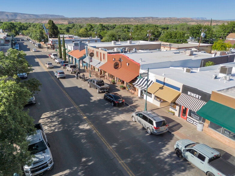 More Photos Of 909 N Main St, Cottonwood Storefront For Sale