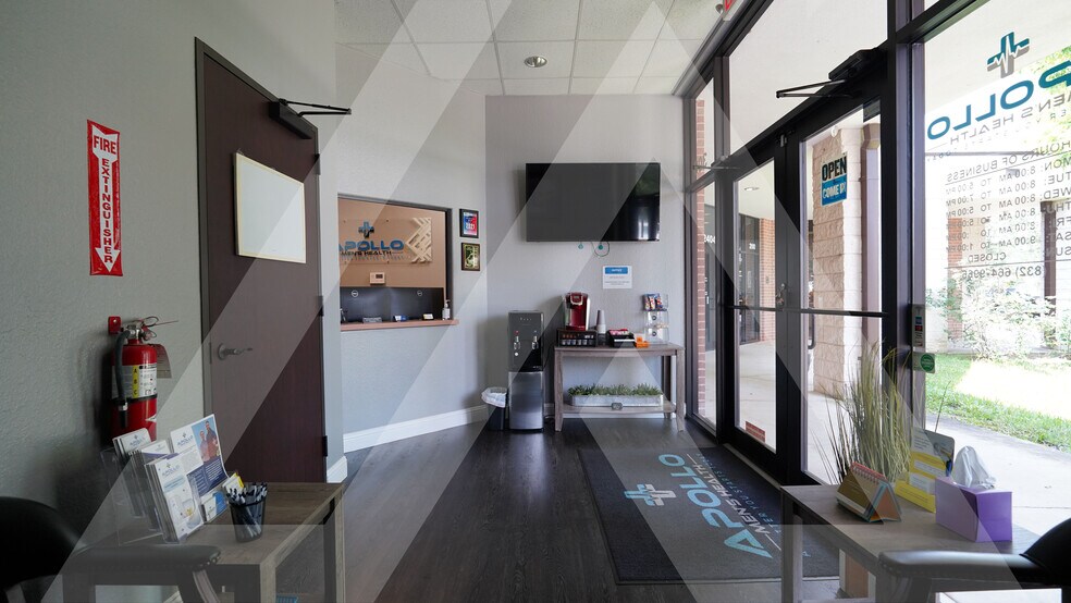 More Photos Of 2404 Smith Ranch Rd, Pearland Medical For Lease