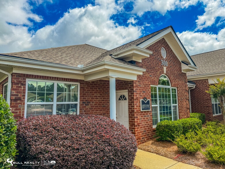 More Photos Of 4411 Suwanee Dam Rd, Suwanee Office For Sale