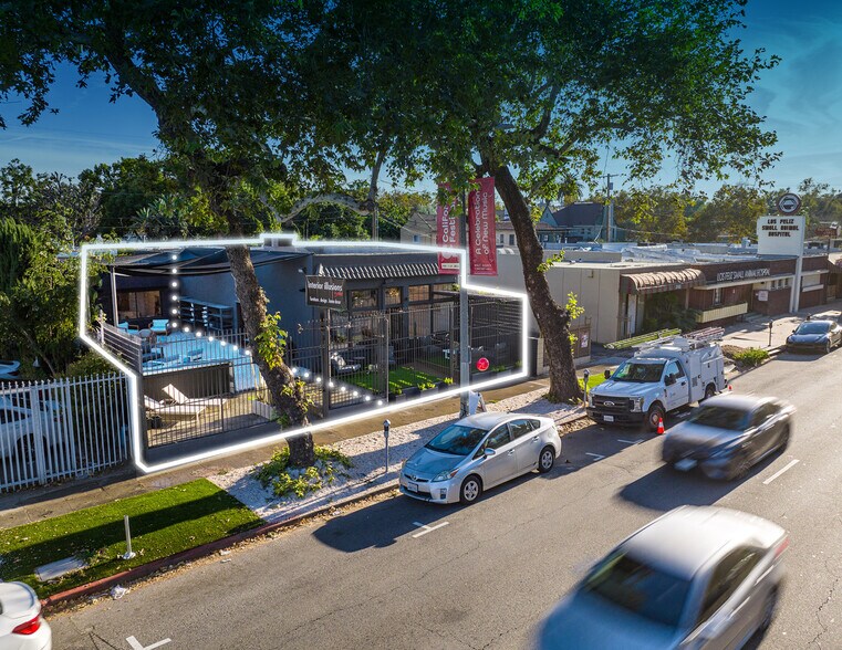 More Photos Of 3154 Los Feliz Blvd, Los Angeles Storefront For Sale