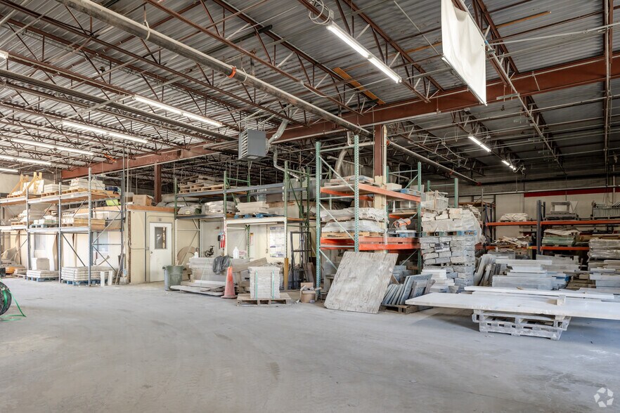 More Photos Of 180 Shepard Ave, Wheeling Warehouse For Sale